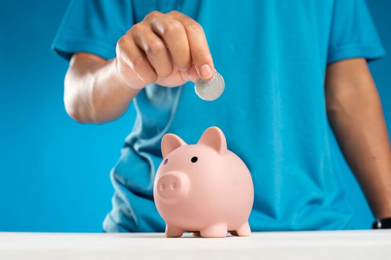 Comment gérer son budget pour épargner de manière plus efficace ?